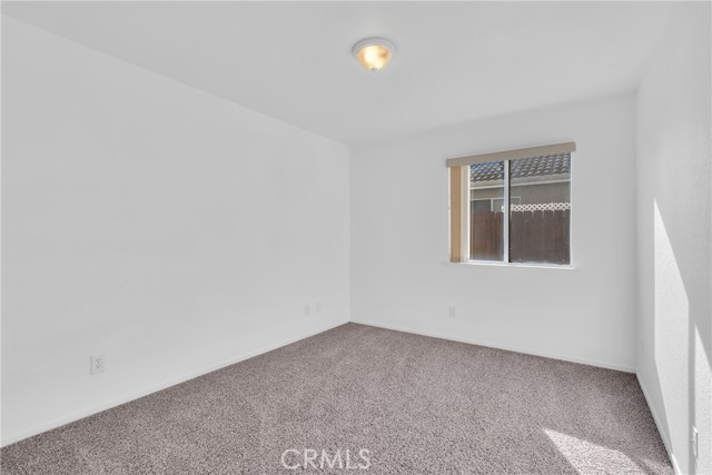 Detail Gallery Image 17 of 28 For 8590 N Sierra Vista, Fresno,  CA 93720 - 3 Beds | 2/1 Baths