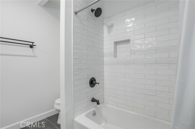 Detail Gallery Image 25 of 33 For 457 W Walnut St, Pasadena,  CA 91103 - 2 Beds | 2/1 Baths