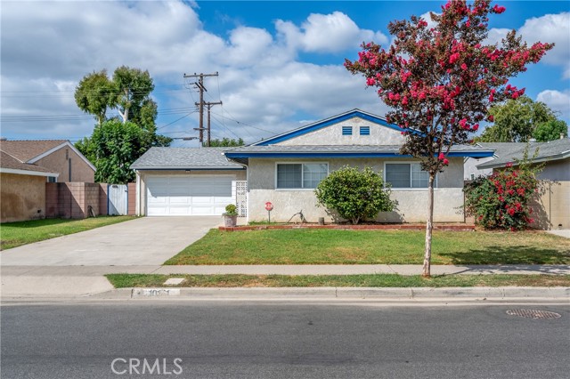 10161 Angela Ave, Cypress, CA 90630