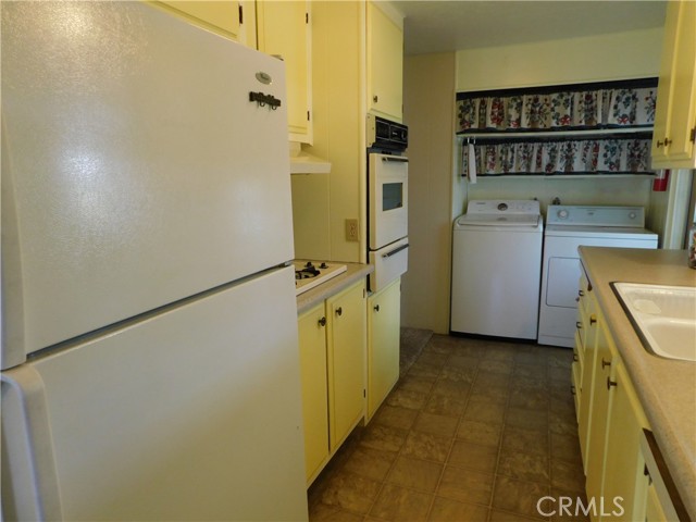 Detail Gallery Image 14 of 48 For 12220 5th St #228,  Yucaipa,  CA 92399 - 2 Beds | 1/1 Baths