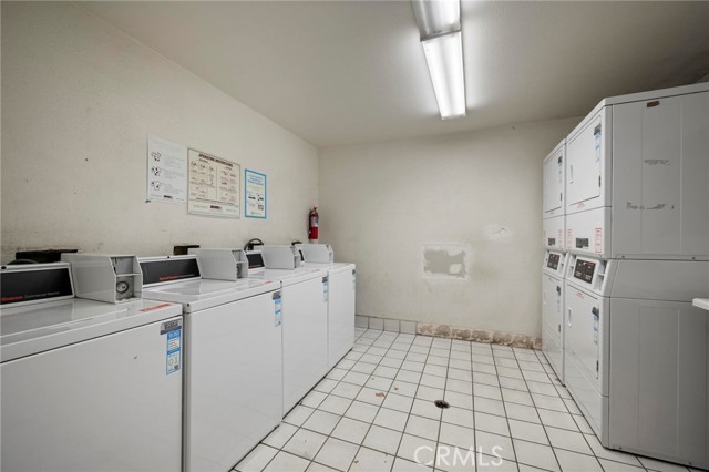 Detail Gallery Image 16 of 18 For 12601 Van Nuys Bld #119,  Pacoima,  CA 91331 - 1 Beds | 1 Baths
