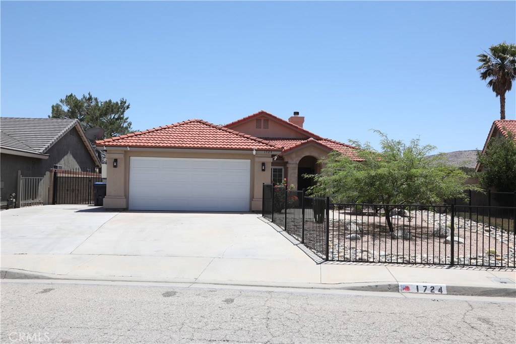 1724 High Vista