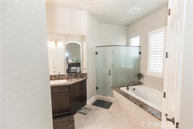 Detail Gallery Image 35 of 65 For 3357 Buckingham, Clovis,  CA 93619 - 4 Beds | 2 Baths
