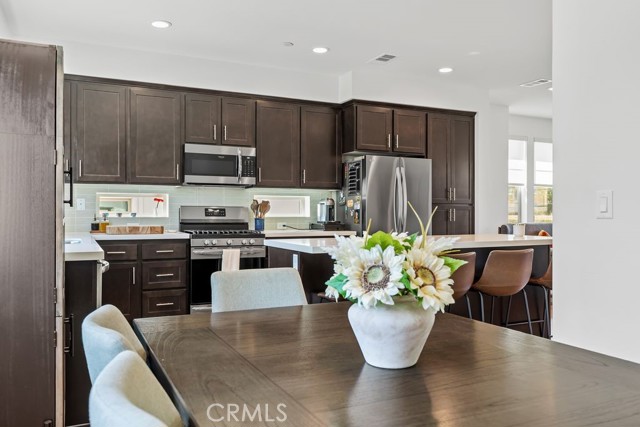 Detail Gallery Image 22 of 51 For 119 E Knox Dr, La Habra,  CA 90631 - 3 Beds | 2/1 Baths