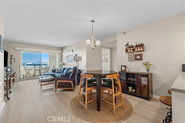 Detail Gallery Image 4 of 32 For 525 E Seaside Way #905,  Long Beach,  CA 90802 - 2 Beds | 1/1 Baths