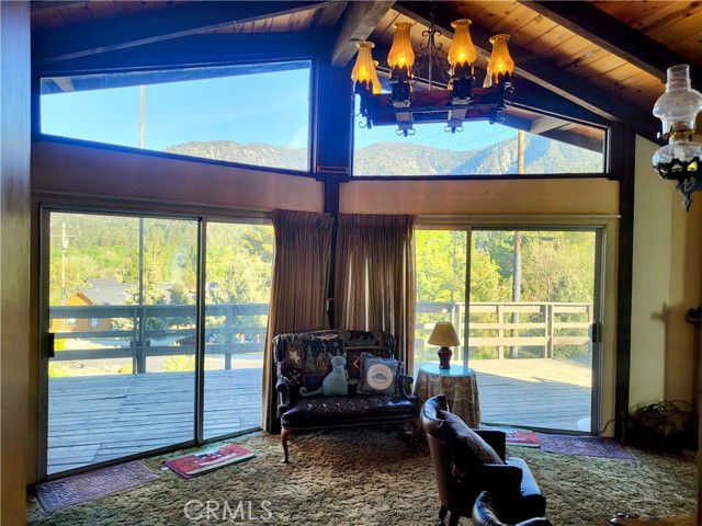 Detail Gallery Image 2 of 25 For 2720 Arctic Dr, –,  CA 93222 - 2 Beds | 1 Baths