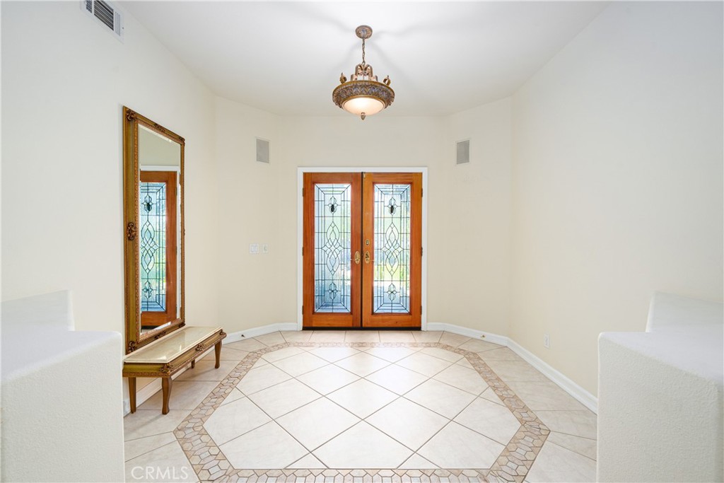 MLS #OC26161129 image #14