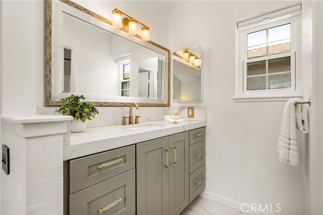 3 Bed Home for Sale in Costa Mesa, California