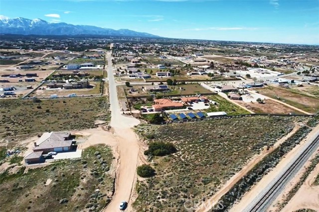 Detail Gallery Image 4 of 28 For 4 Whitehaven St, Oak Hills,  CA 92344 - – Beds | – Baths