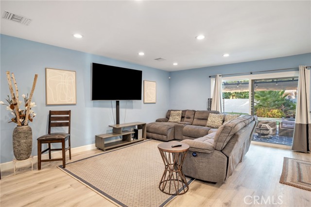 Detail Gallery Image 21 of 38 For 20807 Vose St, Winnetka,  CA 91306 - 3 Beds | 2/1 Baths