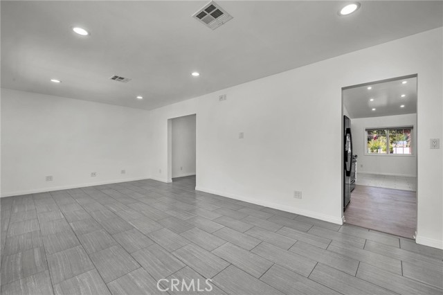 7656 Lasaine photo 11
