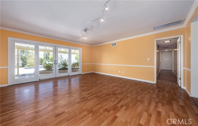 Detail Gallery Image 9 of 38 For 645 Alta Loma Dr, Redlands,  CA 92373 - 4 Beds | 2 Baths