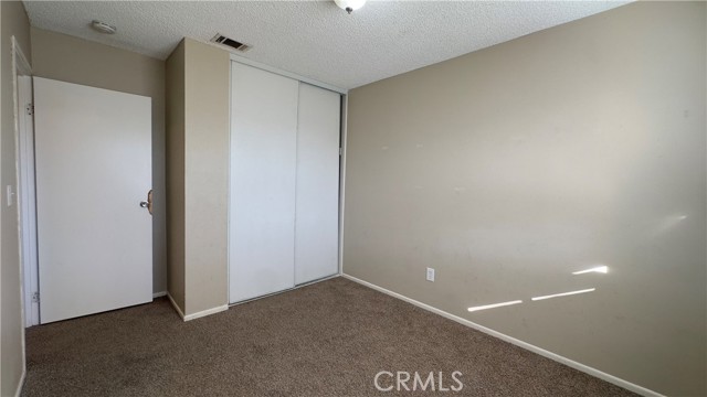 Detail Gallery Image 12 of 27 For 3469 Columbia, Riverside,  CA 92501 - 3 Beds | 1/1 Baths