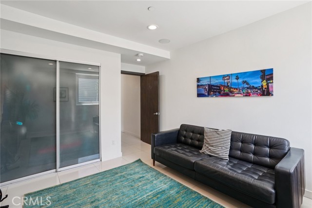 Detail Gallery Image 35 of 45 For 3640 Roseview Ave, Los Angeles,  CA 90065 - 3 Beds | 3 Baths