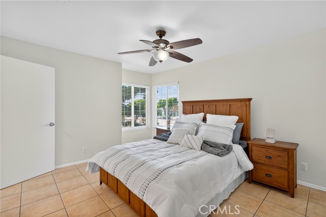 Detail Gallery Image 18 of 27 For 9714 Sepulveda Bld #201,  North Hills,  CA 91343 - 3 Beds | 2 Baths
