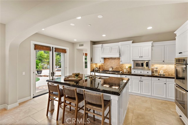 21 Corte Lomas Verdes, San Clemente CA: https://media.crmls.org/medias/0bbea358-ae53-4fe3-a039-45f6fec7d40b.jpg
