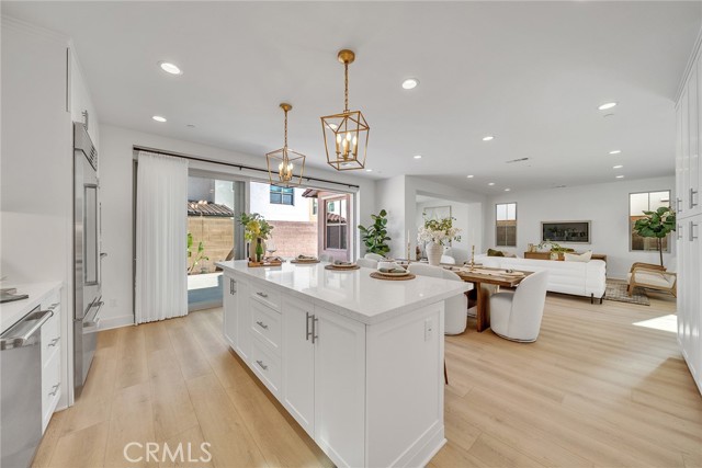 162 Somera, Irvine CA: https://media.crmls.org/medias/0bbfca96-3e51-42cb-ba9e-ed20e009bd64.jpg