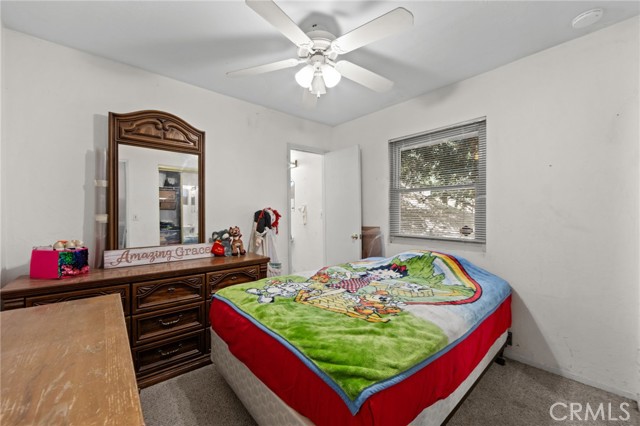 Detail Gallery Image 14 of 19 For 23034 Cedar Way, Crestline,  CA 92325 - 3 Beds | 1 Baths