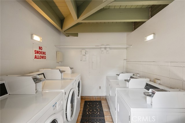 2235 W 25th Street, San Pedro CA: https://media.crmls.org/medias/0bc080f5-1e76-44e5-97e4-67dffb857fc2.jpg