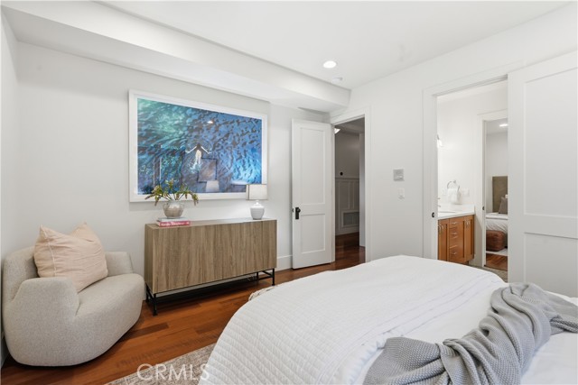 Detail Gallery Image 19 of 37 For 624 6th St, Manhattan Beach,  CA 90266 - 5 Beds | 4 Baths