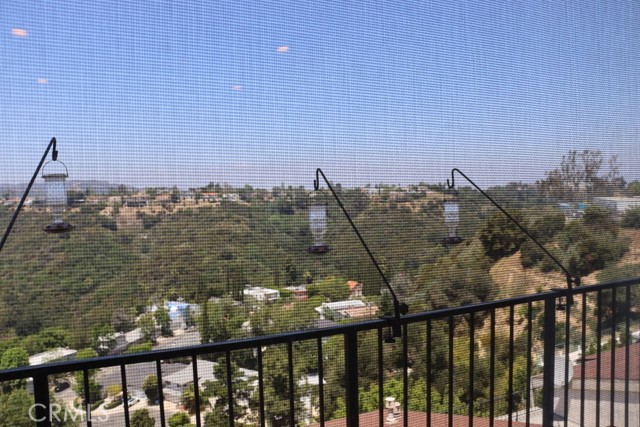2385 Roscomare Road, Bel Air CA: https://media.crmls.org/medias/0bc0b746-2cef-4c58-82c4-7a313a39a2ea.jpg