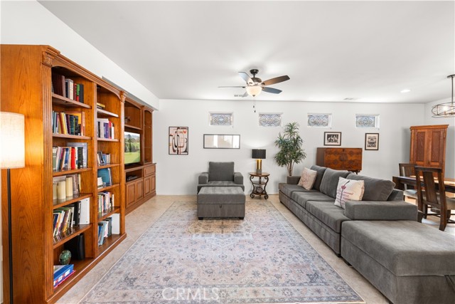 Detail Gallery Image 11 of 41 For 8217 Carnoustie Ave, Hemet,  CA 92545 - 2 Beds | 2 Baths
