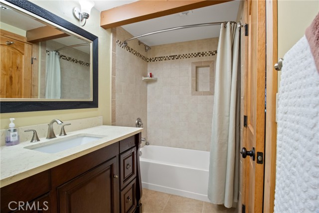 Detail Gallery Image 17 of 21 For 1124 Club View Dr, Big Bear Lake,  CA 92315 - 3 Beds | 2 Baths