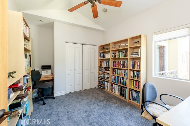 2010 Curtis Avenue, Redondo Beach, California 90278, 4 Bedrooms Bedrooms, ,2 BathroomsBathrooms,Residential,Sold,Curtis,SB18108494