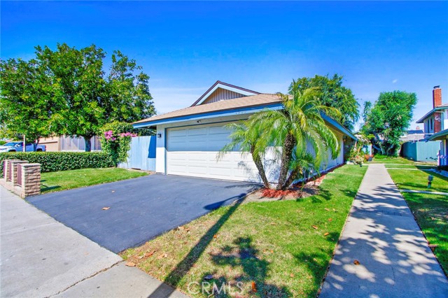 1708 Sapphire Rd, Fullerton, CA 92831