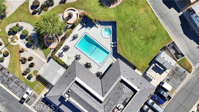 Detail Gallery Image 17 of 20 For 3825 Crestmore #480,  Jurupa Valley,  CA 92509 - 3 Beds | 2 Baths