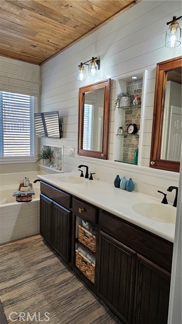 Detail Gallery Image 21 of 32 For 13817 Grant Way, Oak Hills,  CA 92344 - 4 Beds | 2 Baths