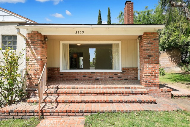 Detail Gallery Image 4 of 42 For 3479 Canon Bld, Altadena,  CA 91001 - 3 Beds | 2 Baths