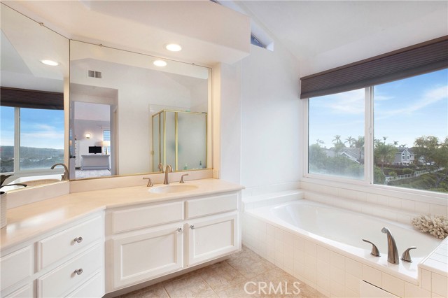 Detail Gallery Image 21 of 31 For 54 Richmond, Laguna Niguel,  CA 92677 - 4 Beds | 3 Baths