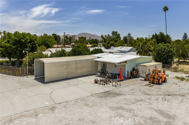 1830 E Victoria Avenue, San Bernardino CA: https://media.crmls.org/medias/0bc58221-e35e-46f3-90ae-fb3bd1c7d028.jpg