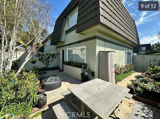 Detail Gallery Image 8 of 11 For 1649 Iowa St #D,  Costa Mesa,  CA 92626 - 2 Beds | 1 Baths