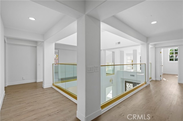 Detail Gallery Image 25 of 56 For 24215 Park Granada, Calabasas,  CA 91302 - 5 Beds | 5 Baths