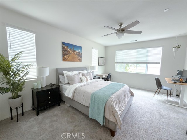 5485 San Roberto, San Diego CA: https://media.crmls.org/medias/0bc629dd-18f7-45c3-9ee1-a04ab7391d78.jpg