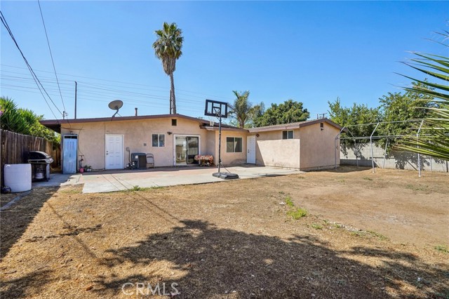 17245 E Arrow, Azusa CA: https://media.crmls.org/medias/0bc6674a-05cb-486d-9896-fd277431d77a.jpg