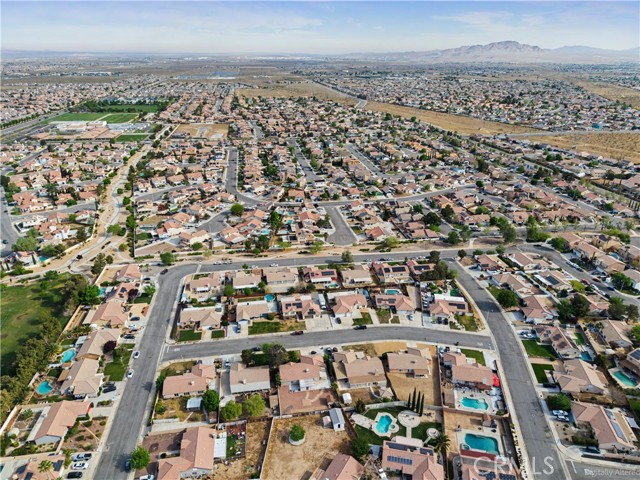 Detail Gallery Image 29 of 29 For 12714 Dorsey Ct, Victorville,  CA 92392 - 5 Beds | 3 Baths