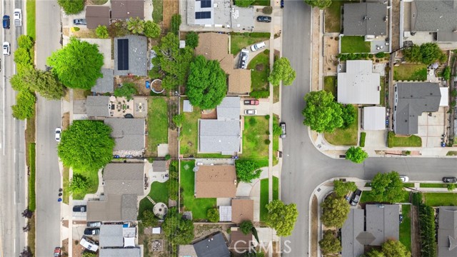 27439 Santa Clarita Road, Saugus CA: https://media.crmls.org/medias/0bc7252c-d53f-45e9-ade0-f1f21cf4ee08.jpg