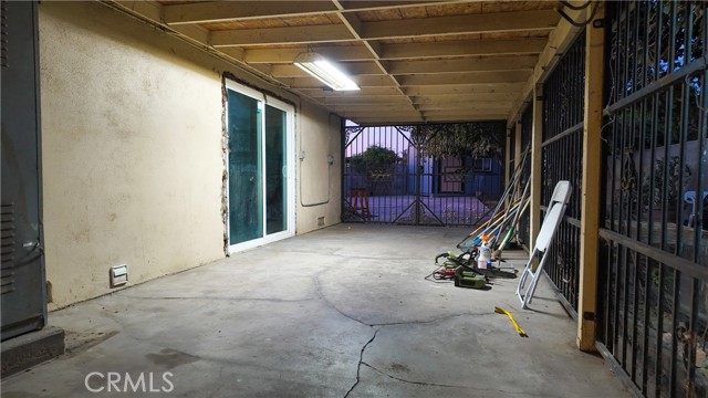 Detail Gallery Image 29 of 38 For 405 S Clara, Santa Ana,  CA 92703 - 3 Beds | 2 Baths