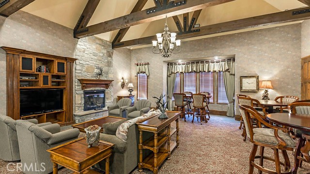 Detail Gallery Image 5 of 24 For 40671 Village Dr 15b,  Big Bear Lake,  CA 92315 - 4 Beds | 4 Baths