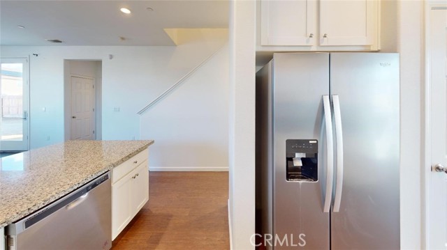 Detail Gallery Image 7 of 34 For 4826 N Casey, Fresno,  CA 93723 - 3 Beds | 2/1 Baths