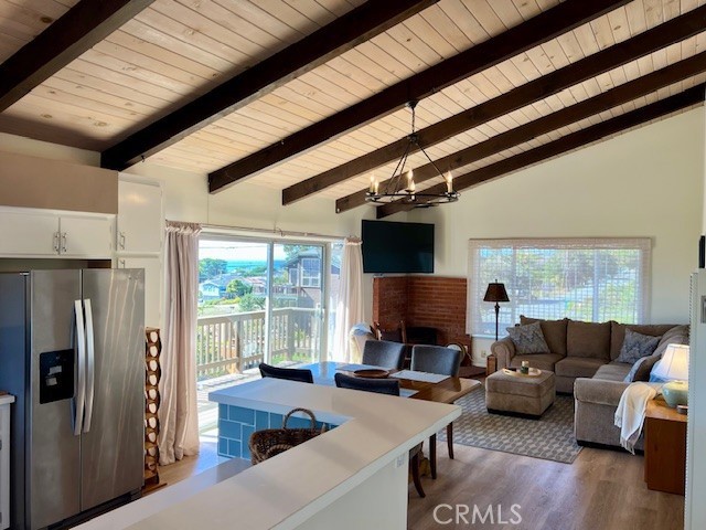 Detail Gallery Image 8 of 44 For 1950 Oxford Ave, Cambria,  CA 93428 - 3 Beds | 2 Baths