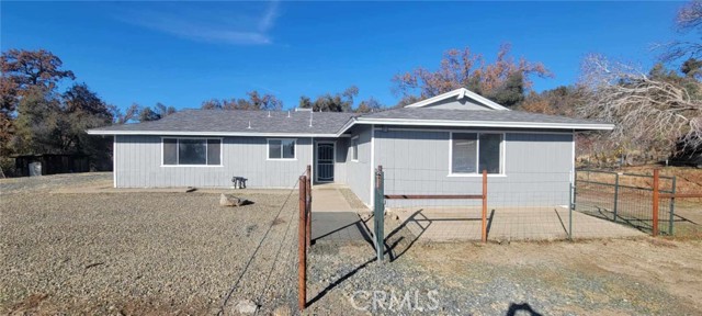 Detail Gallery Image 1 of 22 For 5637 Carleton Rd, Mariposa,  CA 95338 - 3 Beds | 2 Baths