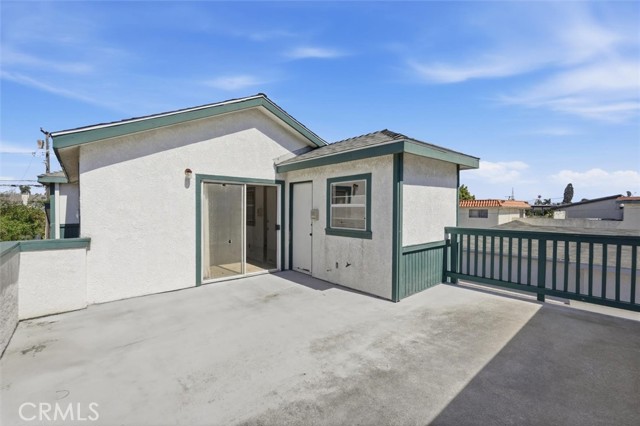 Detail Gallery Image 33 of 46 For 2106 Dufour Ave #1,  Redondo Beach,  CA 90278 - 3 Beds | 2/1 Baths