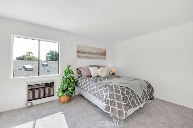 450 Anchor Way, Carlsbad CA: https://media.crmls.org/medias/0bcb49bc-9019-4566-95eb-d9fa0cf652b1.jpg