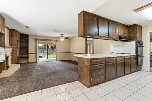 Detail Gallery Image 17 of 42 For 2404 Prestwick Ct, Bakersfield,  CA 93309 - 3 Beds | 2 Baths