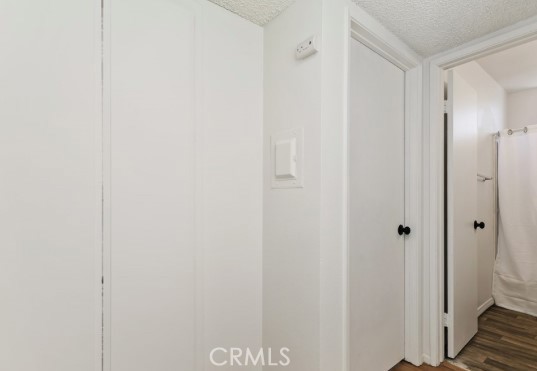 https://media.crmls.org/medias/0bcc8695-0837-49c0-b8bc-9192b6684a5f.jpg?preset=X-Large