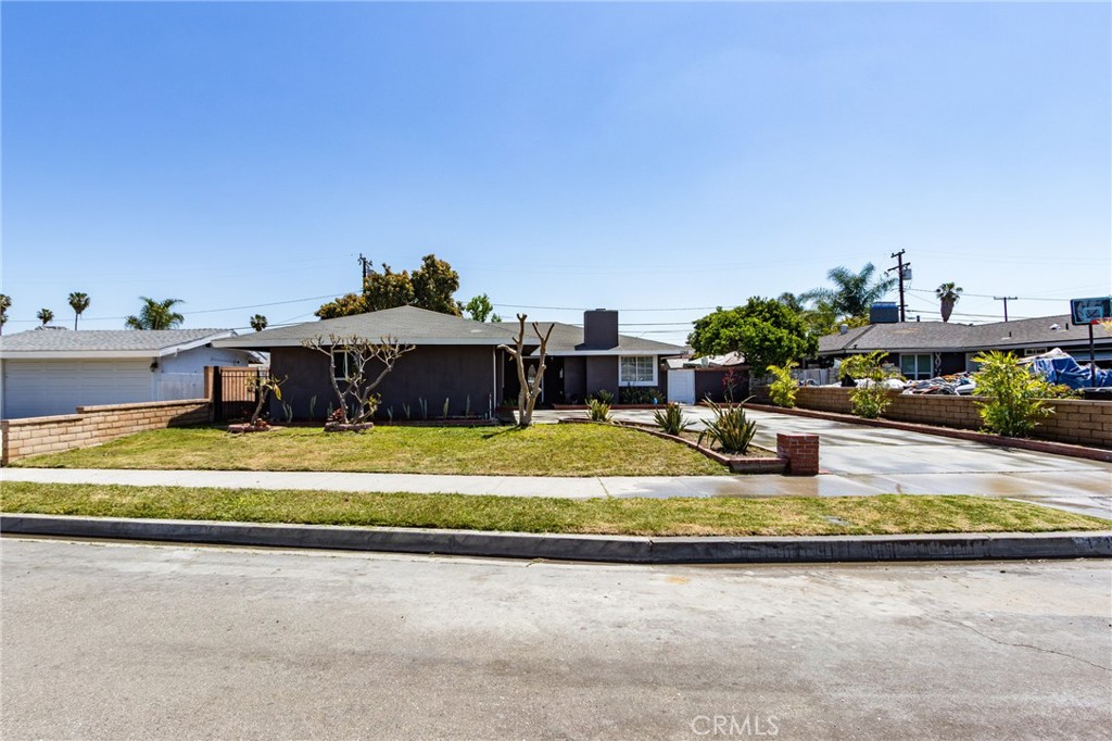 1248 N Ventura Street